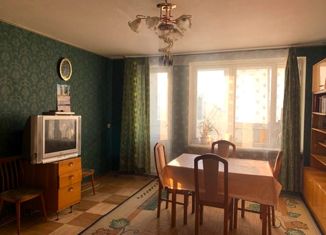 Продаю 3-ком. квартиру, 57.4 м2, Санкт-Петербург, Сиреневый бульвар, 16к1, Сиреневый бульвар