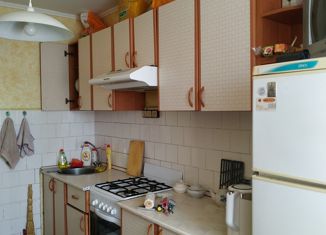 Продаю 1-ком. квартиру, 34.1 м2, посёлок городского типа Загорянский, Валентиновская улица, 38А