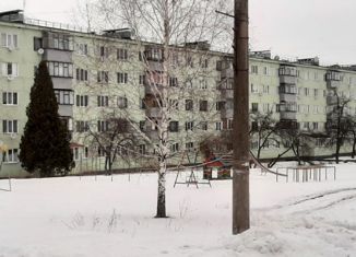 Трехкомнатная квартира на продажу, 58.5 м2, посёлок Магнитный, Школьная улица, 10