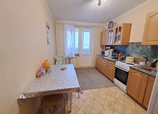 Продажа 2-комнатной квартиры, 60 м2, Щербинка, Юбилейная улица, 20