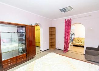 Продам дом, 250 м2, Краснодар, улица 3-я Линия, улица 3-я Линия