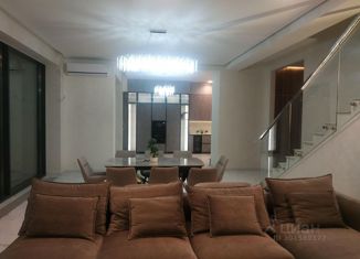 Продам дом, 580 м2, деревня Пятница