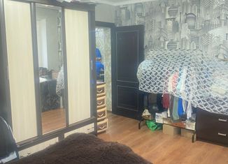 Трехкомнатная квартира на продажу, 78 м2, посёлок Матвеев Курган, улица Гайдара, 8