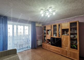 Продам 3-комнатную квартиру, 62 м2, Будённовск, 8-й микрорайон, 33А