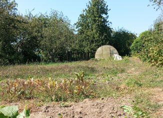 Земельный участок на продажу, 6.3 сот., посёлок городского типа Янтарный, Тихая улица