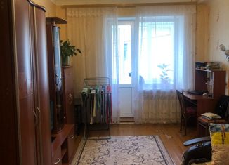 Продажа 2-ком. квартиры, 41.5 м2, Выкса, улица Островского, 35