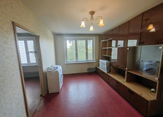 Продаю 3-комнатную квартиру, 52 м2, Москва, улица Паустовского, 4, улица Паустовского