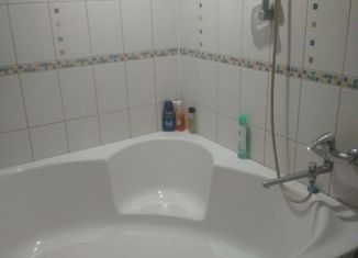 Четырехкомнатная квартира на продажу, 78.2 м2, Калтан, улица Калинина, 16