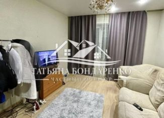 Продается двухкомнатная квартира, 52 м2, Заводоуковск, Заводская улица, 9