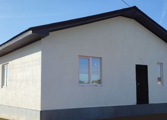 Продается дом, 130 м2, поселок городского типа Белоярский, Сиреневая улица