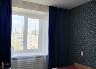 Трехкомнатная квартира на продажу, 61 м2, Стерлитамак, улица Сазонова, 22