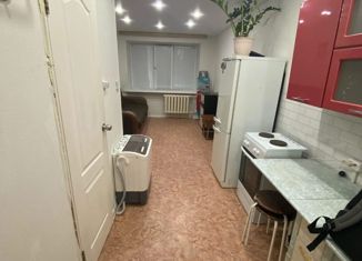 Продаю 1-ком. квартиру, 18.3 м2, Нефтеюганск, 1-й микрорайон, 10