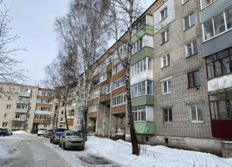 Продам 2-комнатную квартиру, 48.9 м2, Ярославль, улица Лебедева, 5, жилой район Резинотехника