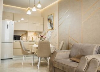 Продажа двухкомнатной квартиры, 50 м2, Судак, Набережная улица, 75