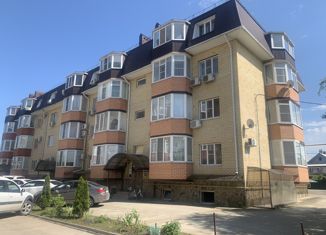 Продаю однокомнатную квартиру, 49.7 м2, Горячий Ключ, улица Кучерявого, 40