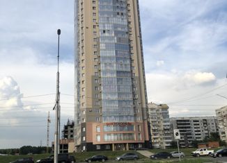 Продаю 1-ком. квартиру, 46 м2, Новокузнецк, улица Свердлова, 7
