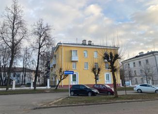 Продается трехкомнатная квартира, 70.2 м2, Саров, улица Шверника, 22