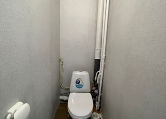 Продам 3-ком. квартиру, 64 м2, Краснодар, ЖК Спортивная деревня, улица Западный Обход, 42к2