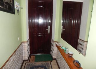 Продается 4-ком. квартира, 76.7 м2, поселок городского типа Грибановский, улица Гоголя, 19