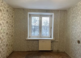 Продается 1-комнатная квартира, 28.5 м2, Санкт-Петербург, проспект Народного Ополчения, 131, метро Проспект Ветеранов