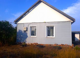 Продаю дом, 60 м2, деревня Барсуковка, Центральная улица, 22