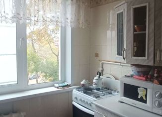 Трехкомнатная квартира на продажу, 47.4 м2, Оренбург, улица Сергея Лазо, 10, жилой район Степной