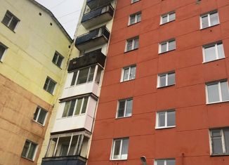 Продается двухкомнатная квартира, 44 м2, Мурманская область, Комсомольская улица, 28