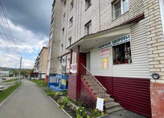 Продажа трехкомнатной квартиры, 61.3 м2, Верхний Уфалей, улица Прямицына, 39А