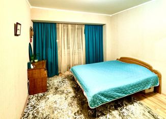 Продаю 2-комнатную квартиру, 65 м2, Ставрополь, улица Ленина, 417И, микрорайон № 22