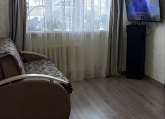 Двухкомнатная квартира на продажу, 42.4 м2, Свердловская область, улица Дёмина, 7