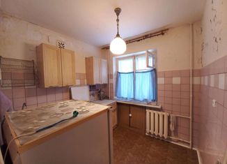 Продам 1-ком. квартиру, 32.4 м2, Пикалёво, Советская улица, 56