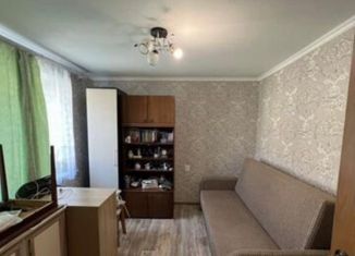 Продается 2-комнатная квартира, 29.3 м2, Армавир, улица Ефремова, 238