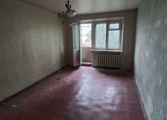 Продажа 3-ком. квартиры, 61.7 м2, Новочеркасск, улица Искра, 10