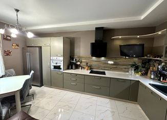 Продам двухкомнатную квартиру, 75.3 м2, Санкт-Петербург, улица Ворошилова, 29к3, улица Ворошилова