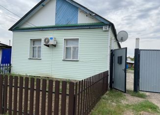 Продается дом, 80 м2, село Илек, улица Комарова, 12