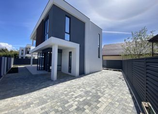 Продаю дом, 265 м2, село Нижняя Шиловка, Петровская улица, 14