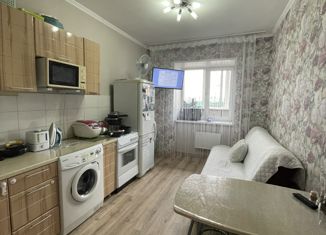 Продам 1-ком. квартиру, 39.5 м2, Абакан, проспект Дружбы Народов, 52