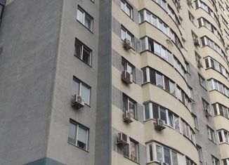 Продаю двухкомнатную квартиру, 69 м2, Самара, улица Врубеля, 17, метро Российская