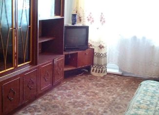 Продаю двухкомнатную квартиру, 45.2 м2, Берёзовский, проспект Ленина, 8