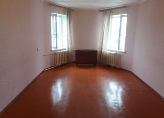 Продаю 1-ком. квартиру, 35 м2, Губкин, Центральная улица, 56