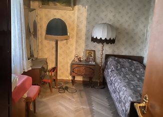 Продам 3-комнатную квартиру, 56.6 м2, Санкт-Петербург, Студенческая улица, 22, метро Лесная