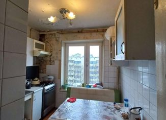 Продается 2-ком. квартира, 46 м2, Москва, улица Бехтерева, 41к2, улица Бехтерева