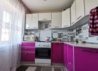 3-комнатная квартира на продажу, 50.6 м2, поселок городского типа Актюбинский, улица Комарова, 18