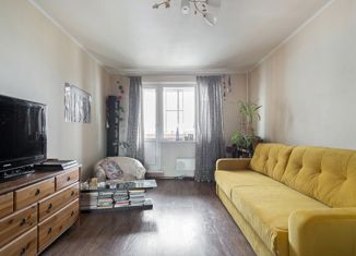 Продам 3-ком. квартиру, 76.5 м2, Москва, улица Санникова, 3к1, улица Санникова