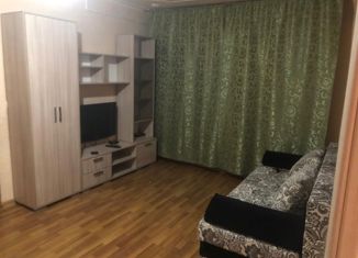 Продам 2-ком. квартиру, 45 м2, Адыгея, улица Коммунаров, 9