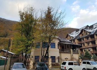 Дом на продажу, 904 м2, село Эсто-Садок, Берёзовая улица, 152