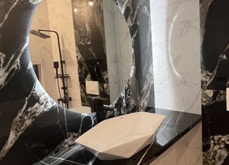 Продам 2-комнатную квартиру, 40 м2, село Осиновая Гора, ЖК Суворовский, улица Аркадия Шипунова, 16