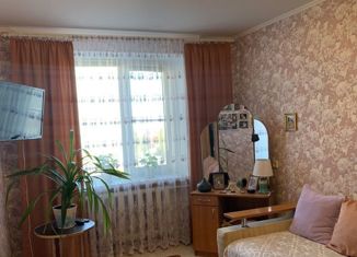 Продаю двухкомнатную квартиру, 46.7 м2, Ейск, Коммунистическая улица, 20/1