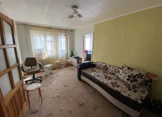 Продается двухкомнатная квартира, 44 м2, Балахна, улица Чапаева, 4