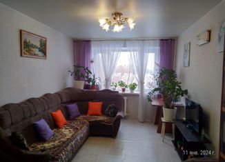 Продается двухкомнатная квартира, 60.2 м2, Новокуйбышевск, проспект Победы, 33А
